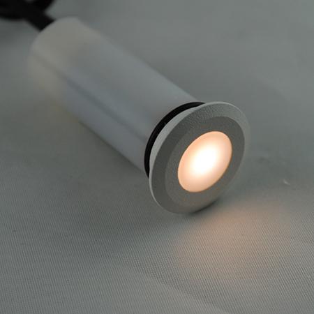Luz LED RGB SC-F111 (para suelos)