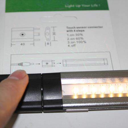 Tira de luz rígida SC-D107A