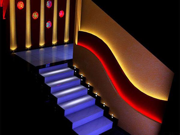 Seducir Pepino Yogur Aplique de luz LED de exterior para escalera SC-B103B | Seven Colors